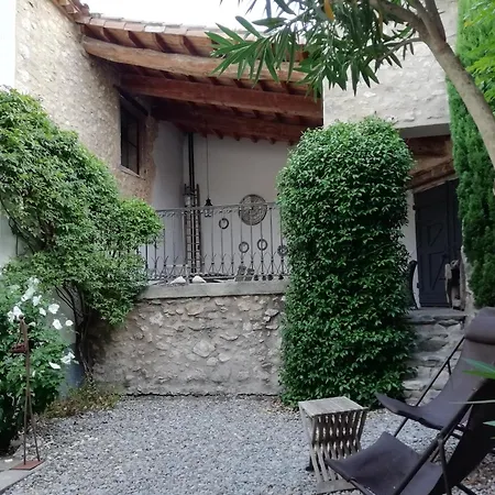 La Maison De La Fontaine *