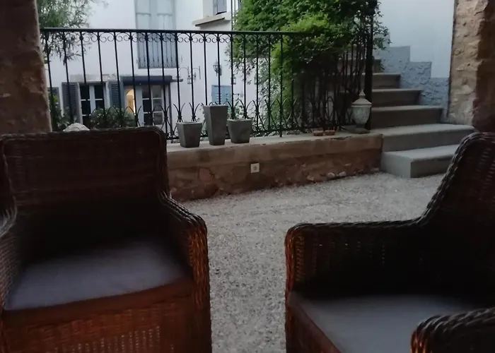 Bed & Breakfast La Maison De La Fontaine