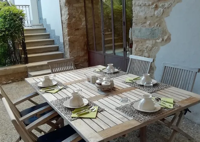 La Maison De La Fontaine