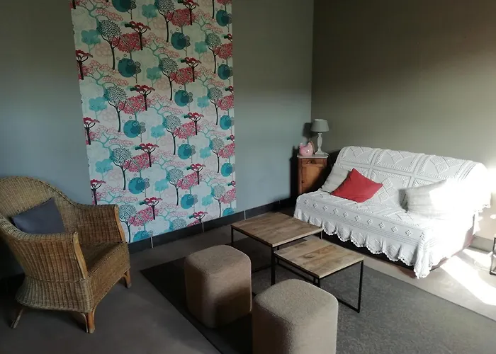 לינה וארוחת בוקר La Maison De La Fontaine *